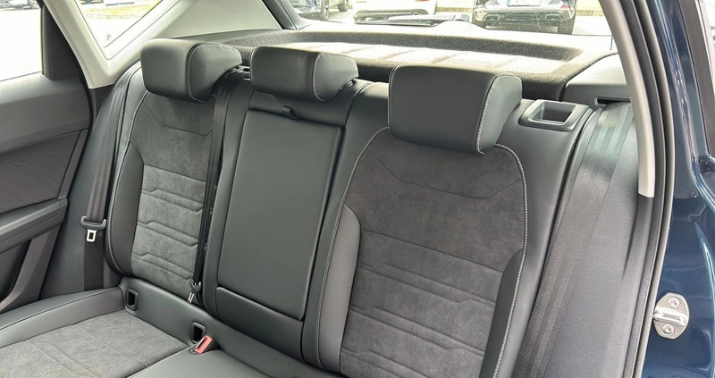 Seat Ateca cena 143239 przebieg: 1, rok produkcji 2024 z Sandomierz małe 154